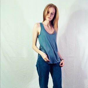 SLIT SIDE MADEWELL BLUE BASIC TANK TOP